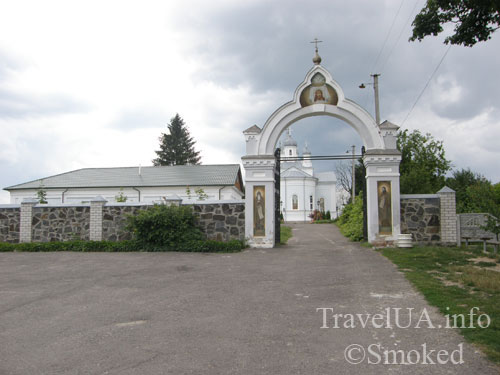 Тригорье, монастырь