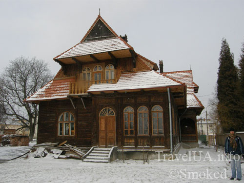 Самбор, Львовская область, деревянный дом