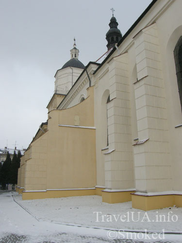 Костел Усекновения главы святого Иоанна Крестителя, Самбор, Львовская область