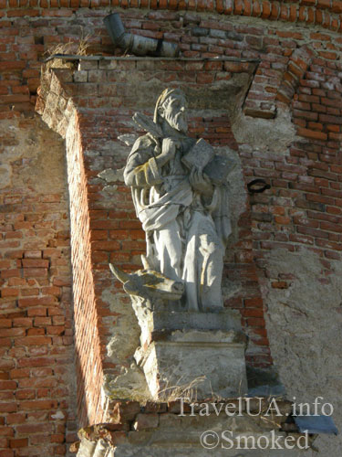 Старая Соль, статуя евангелиста, Львовская область